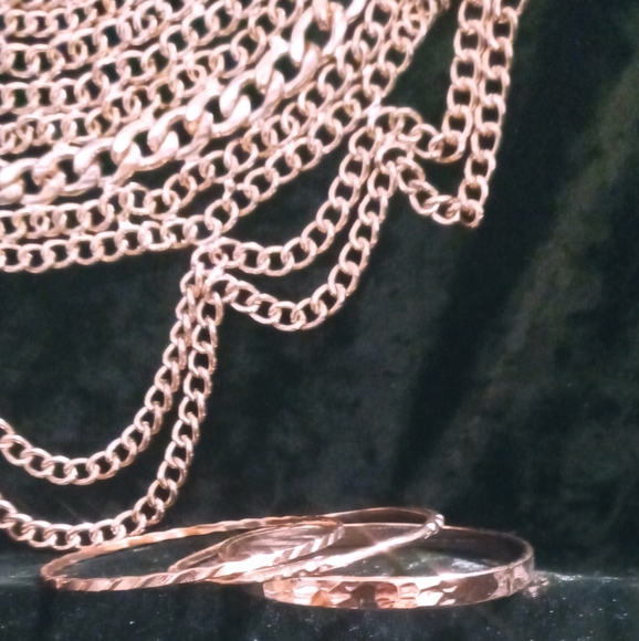Copper tone statement necklace and bangle bracelets. - Picture 3 of 7
